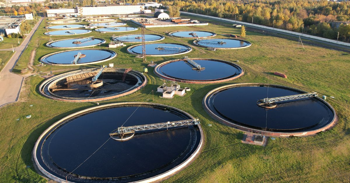 Biopolymers used in water treatment